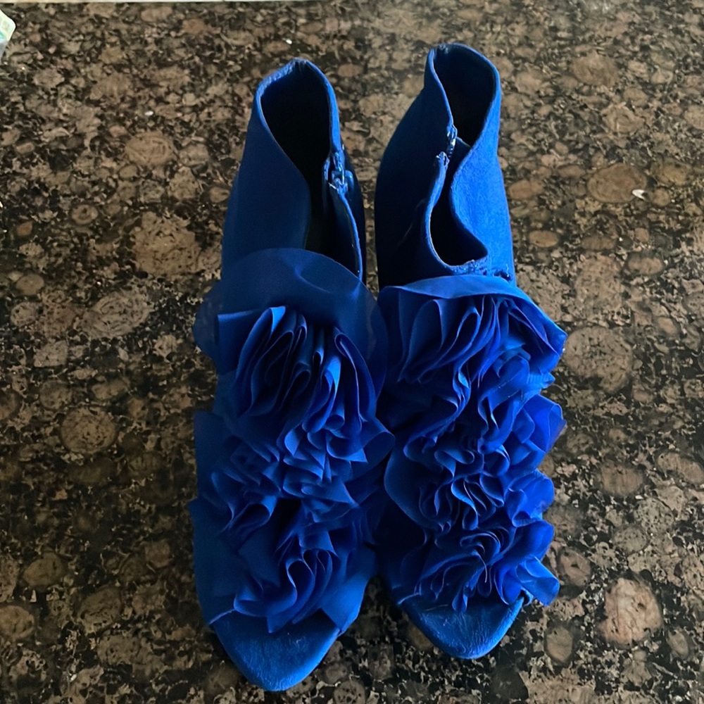 4” Blue bootie heels